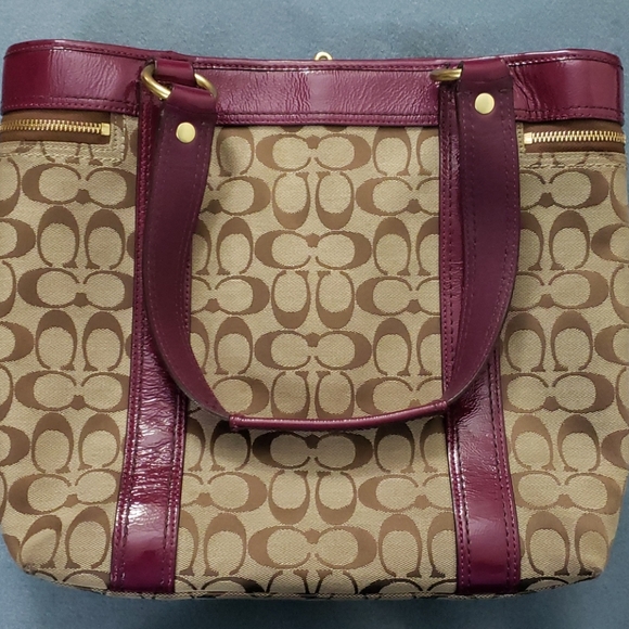 Coach Tote - Picture 4 of 5